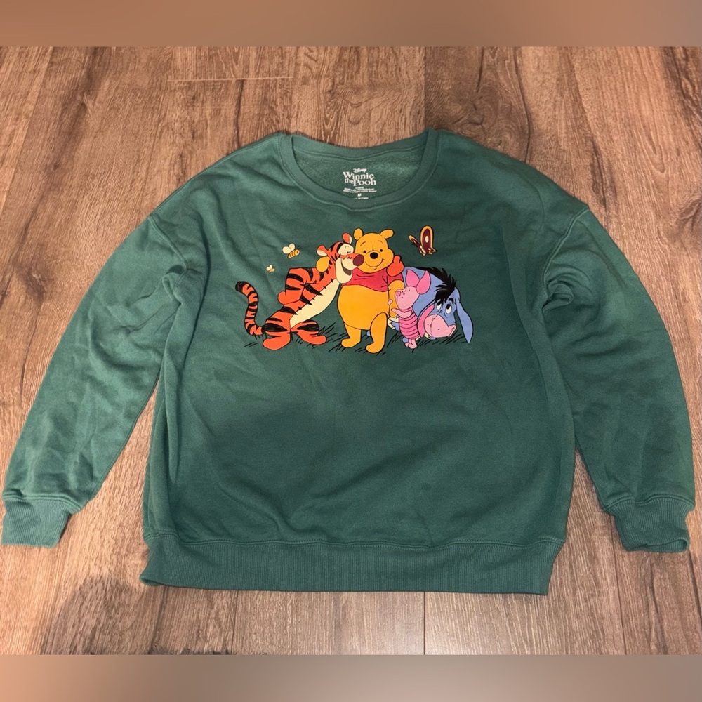 Disney Green Winnie the Pooh & Friends Pullover(Medium)
